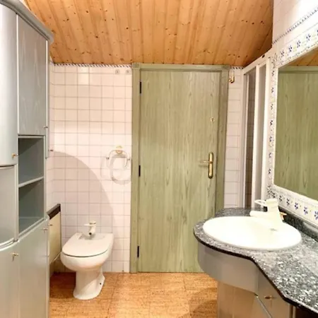Atico En Biescas Con Piscina, Chimenea Y Garaje Apartament *